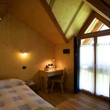 B&B Affittacamere Larix-2